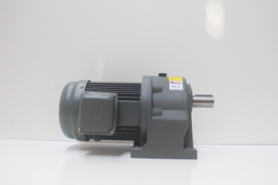 Motor giảm tốc Wanshsin Chân đế 1.5kw 1/40